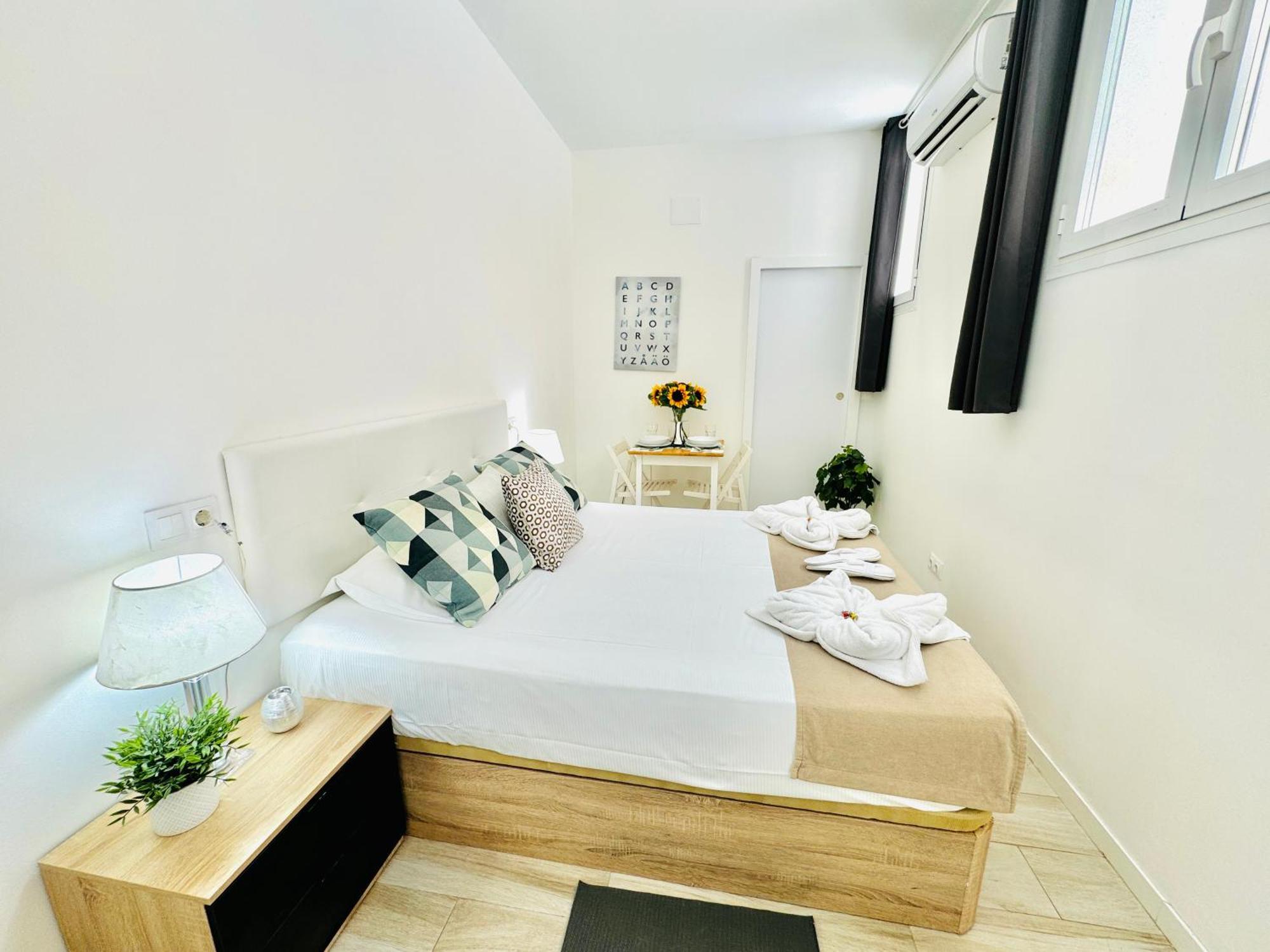 Cinco Torres Suites 마드리드 외부 사진